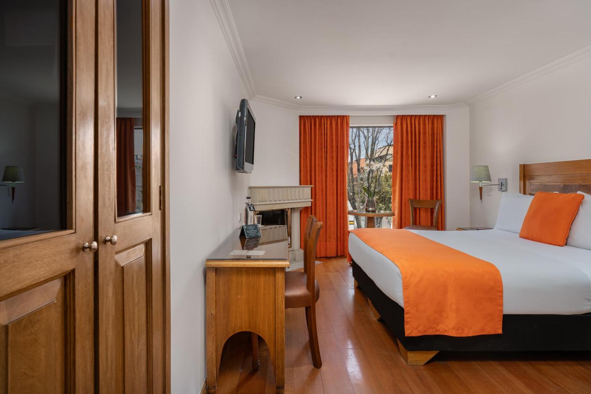Hotel Egina Bogota Exterior photo