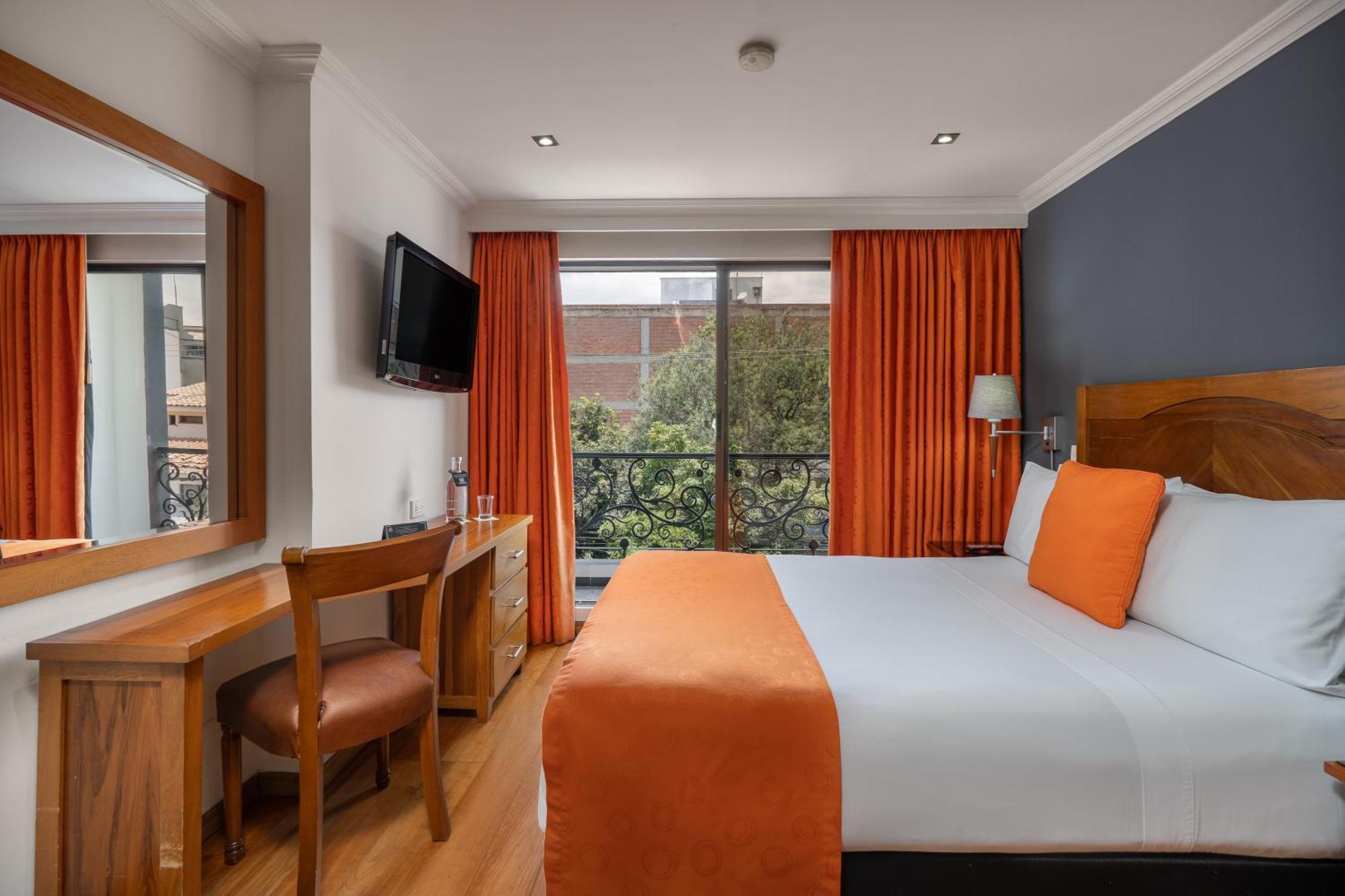 Hotel Egina Bogota Exterior photo